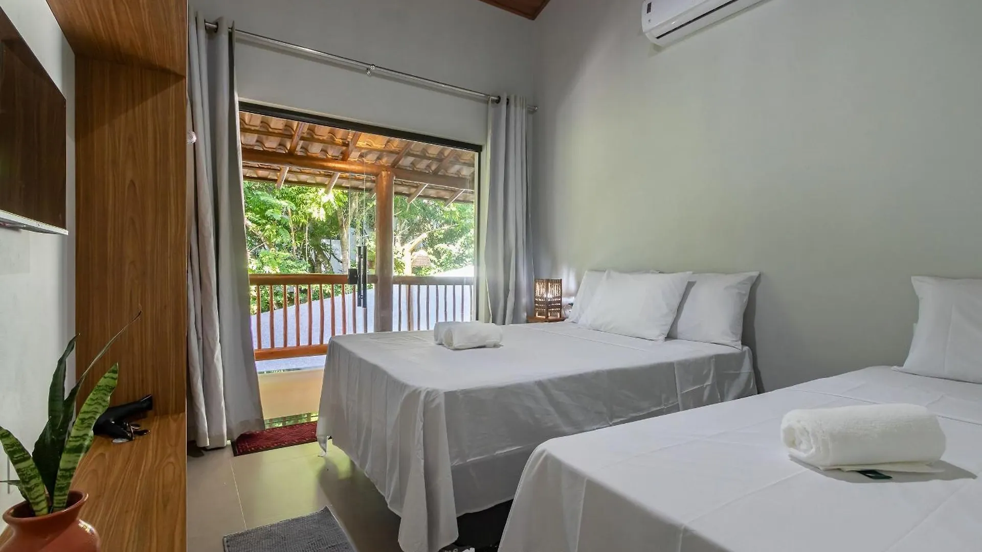 Holiday home Bela Casa Com Piscina Em Arraial D'Ajuda Lvl001 Villa Porto Seguro